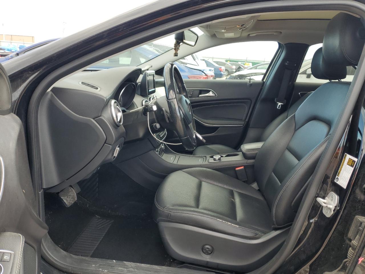 MERCEDES-BENZ GLA-CLASS 250 4MATIC