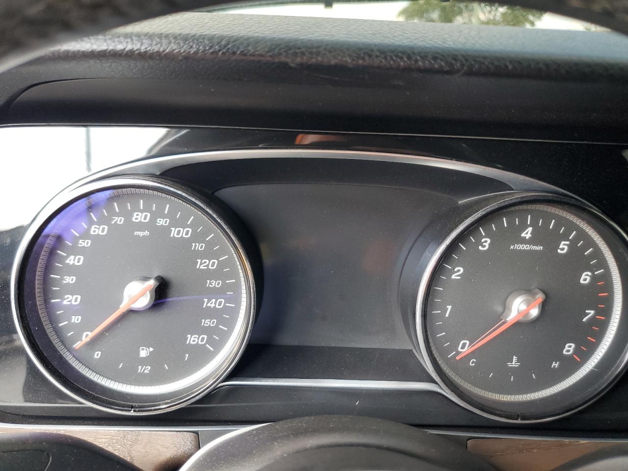 MERCEDES-BENZ E-CLASS 300