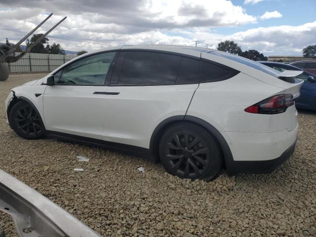 2022 TESLA MODEL X 7SAXCBE66NF332504