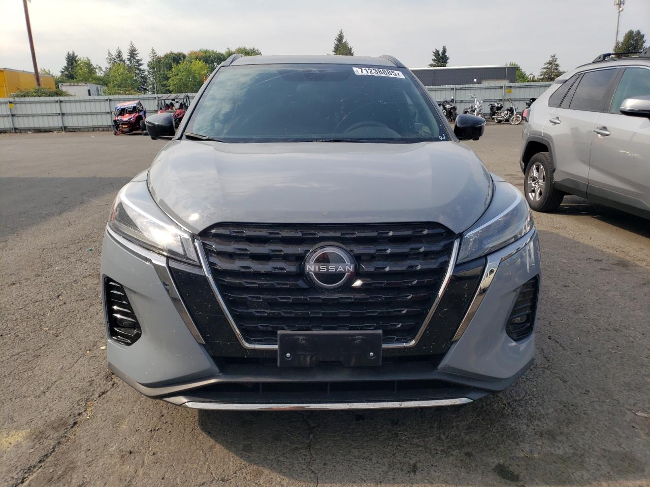 NISSAN KICKS SR