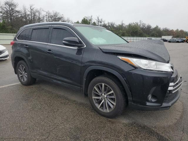 2019 TOYOTA HIGHLANDER - 5TDJZRFH8KS596695