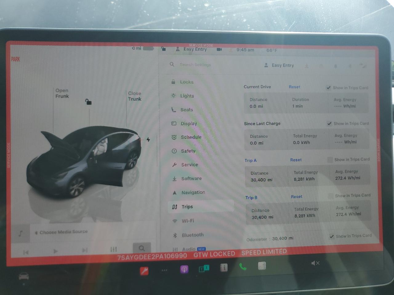 TESLA MODEL Y