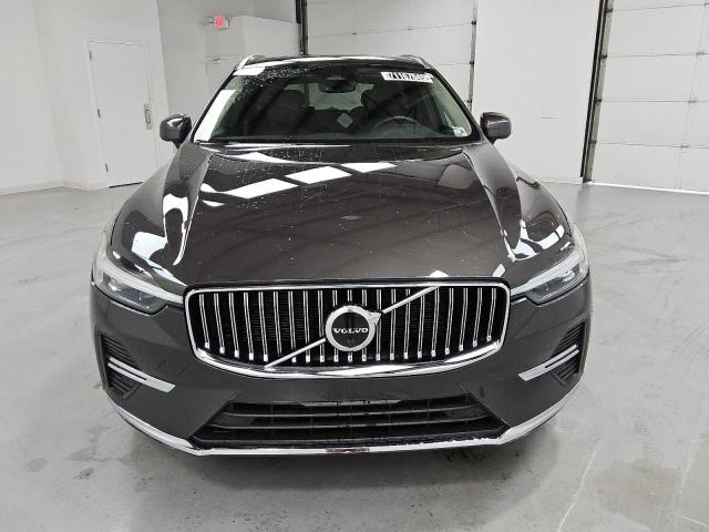 2023 VOLVO XC60 PLUS YV4L12RE6P1256908