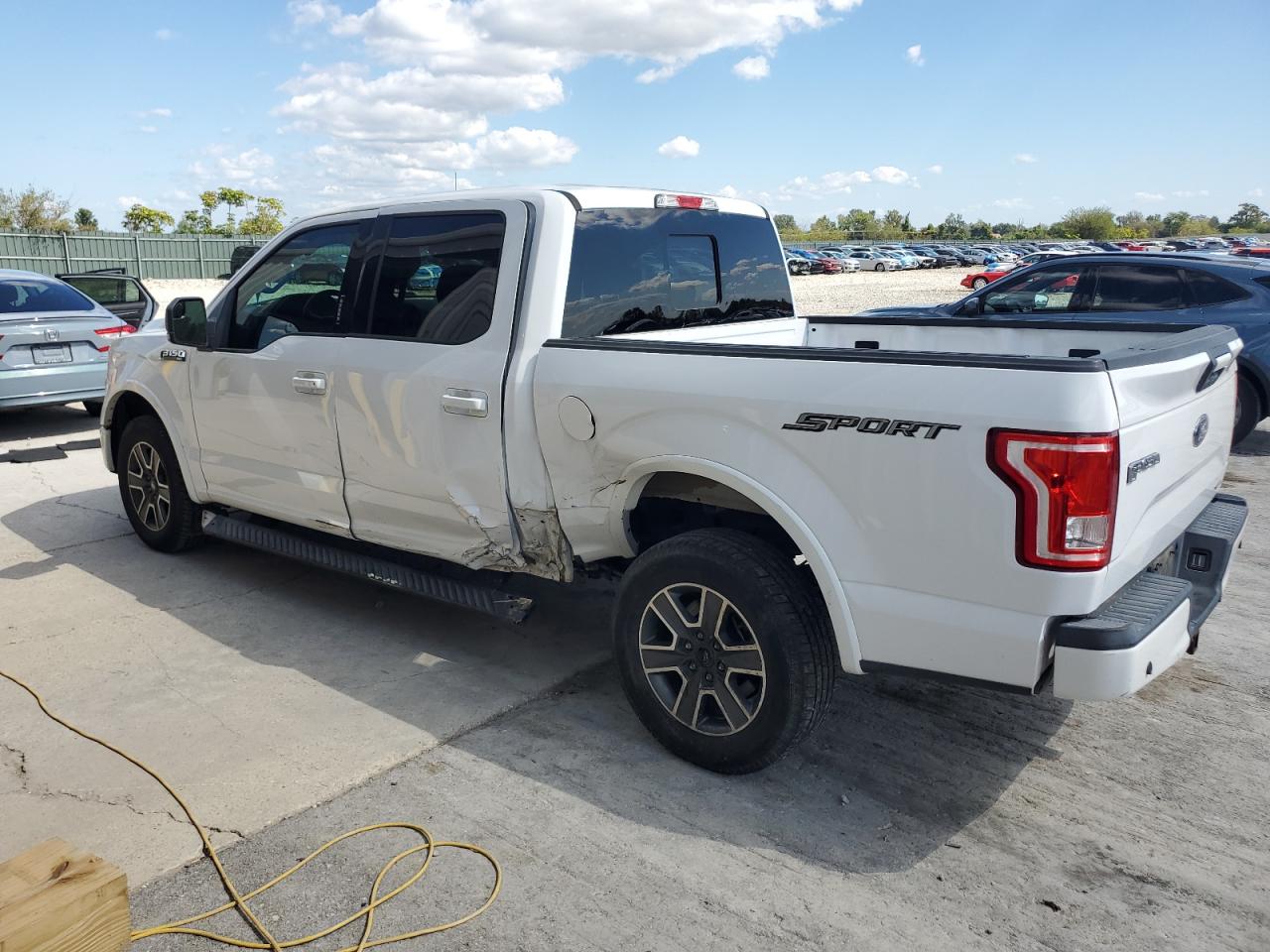 FORD F-150 SUPERCREW