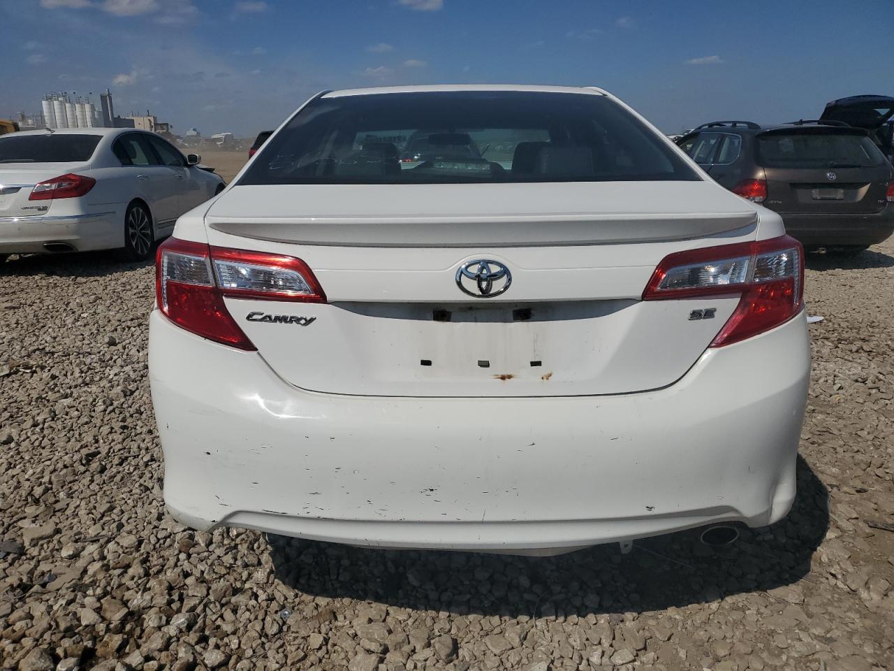 TOYOTA CAMRY L