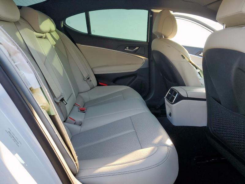 2024 GENESIS G70 BASE KMTG34SC0RU143588