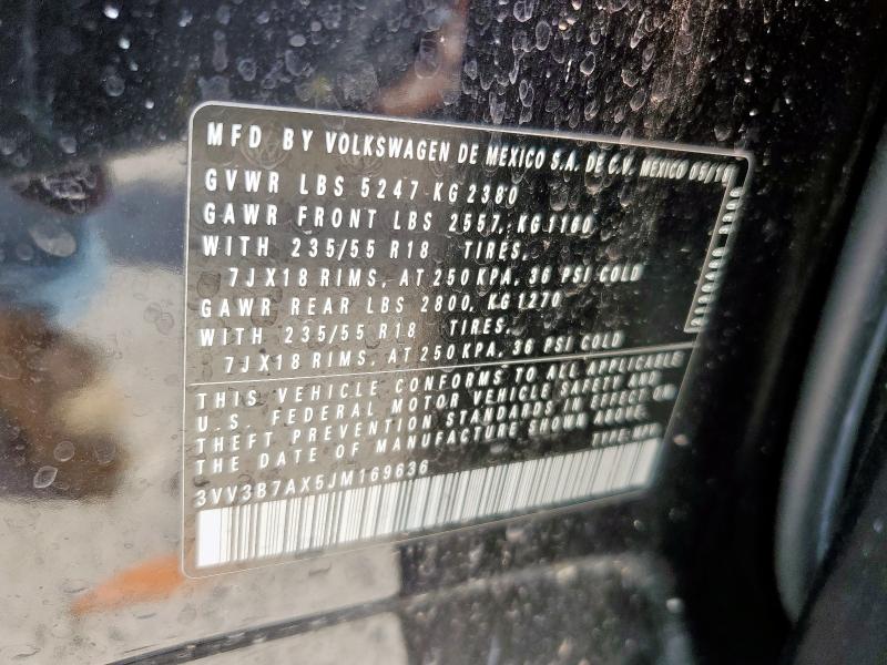 2018 VOLKSWAGEN TIGUAN SE 3VV3B7AX5JM169636