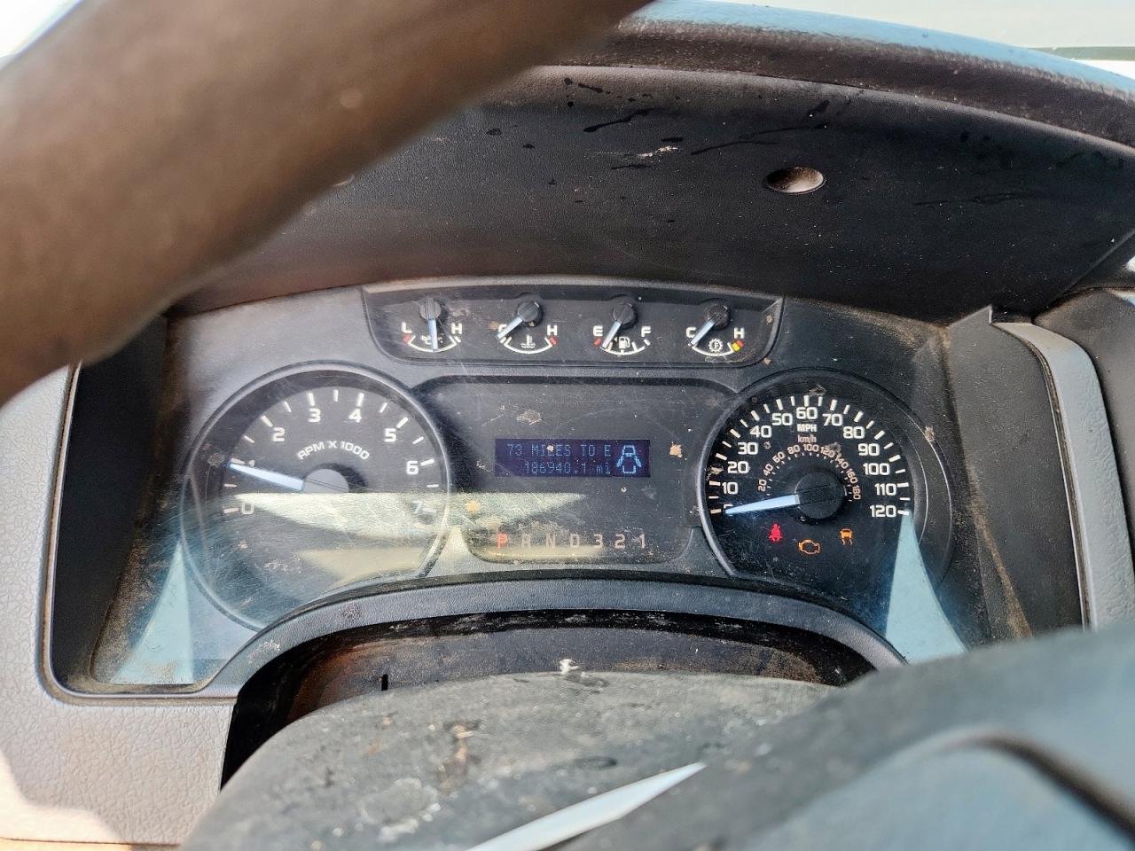 FORD F-150 SUPER CAB