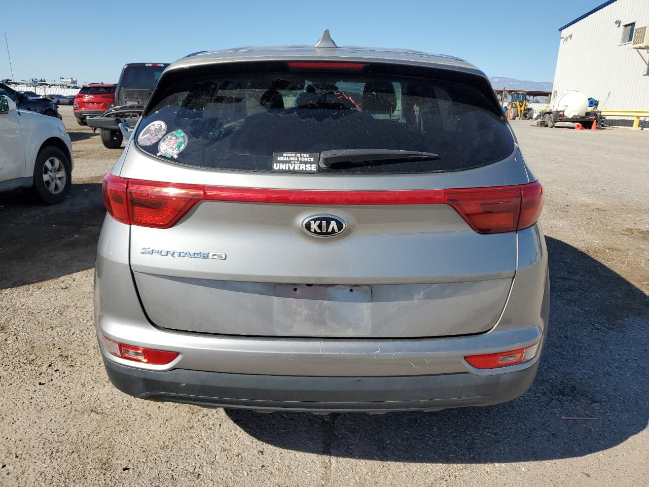 KIA SPORTAGE LX