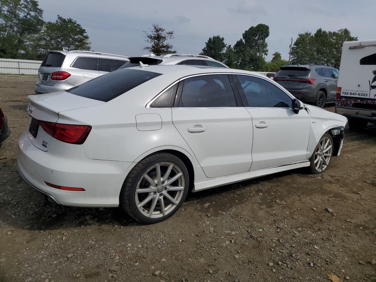AUDI A3 PREMIUM PLUS S-LINE