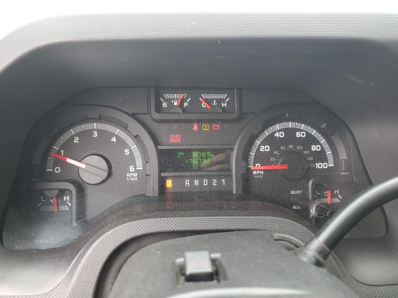 FORD ECONOLINE E250 VAN