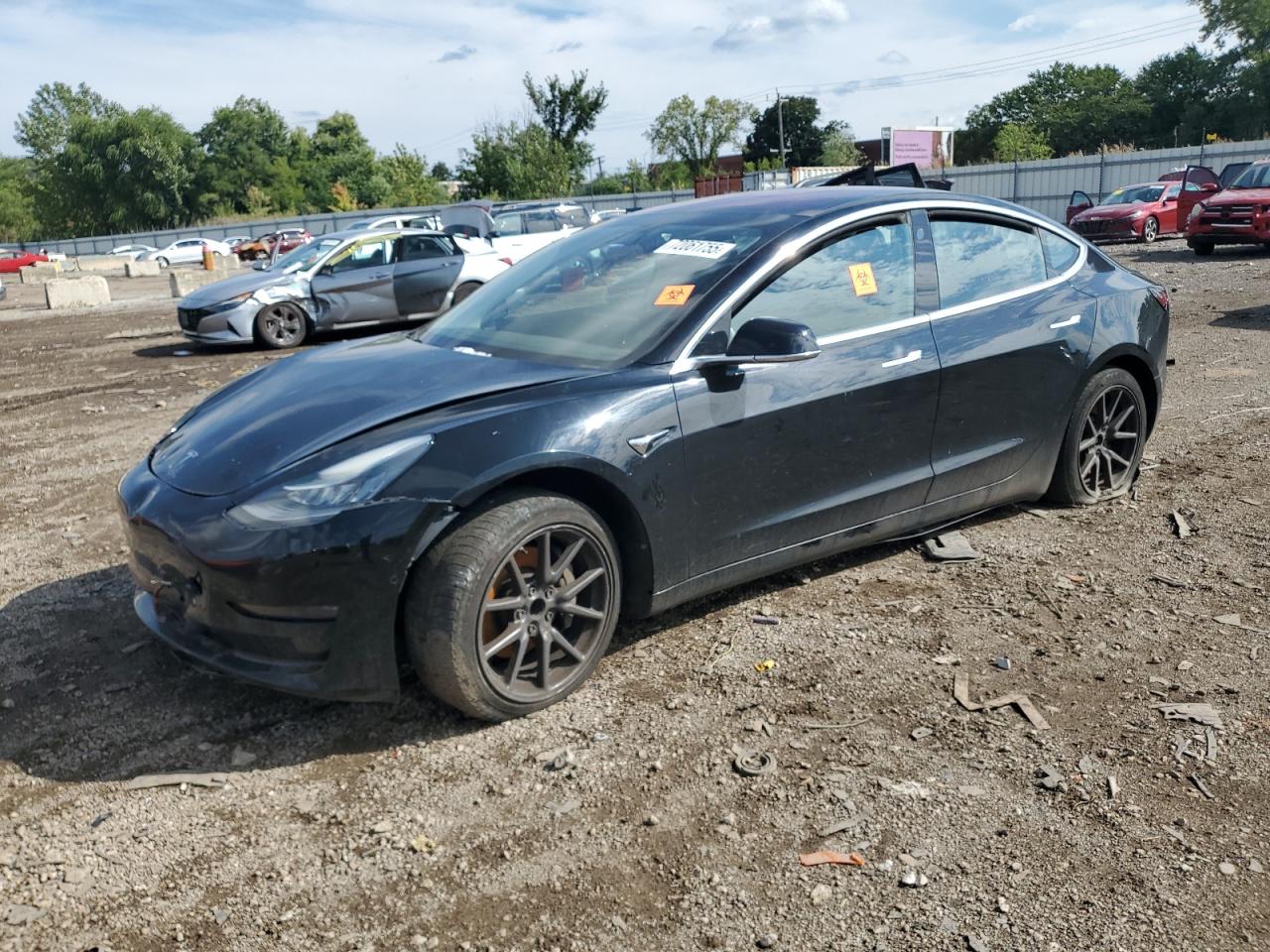 Lot #3297258386 2018 TESLA MODEL 3