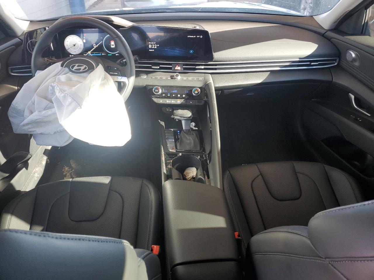 HYUNDAI ELANTRA LIMITED