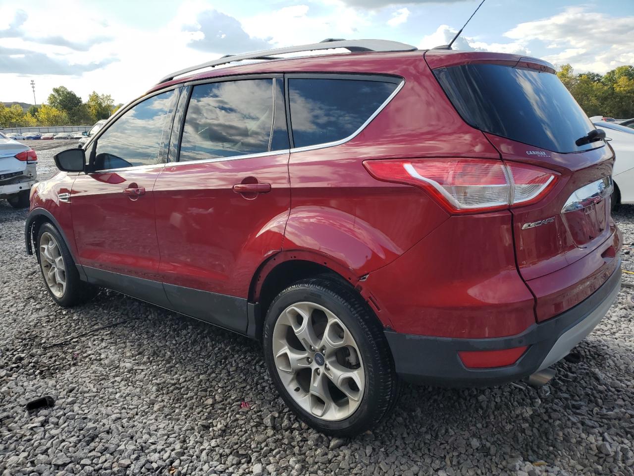 FORD ESCAPE TITANIUM
