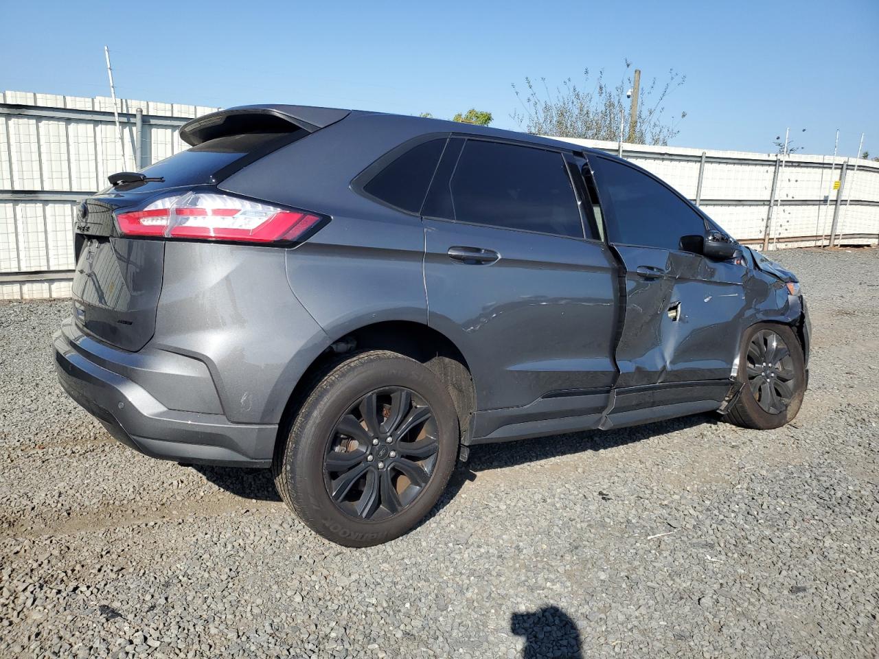 FORD EDGE SE