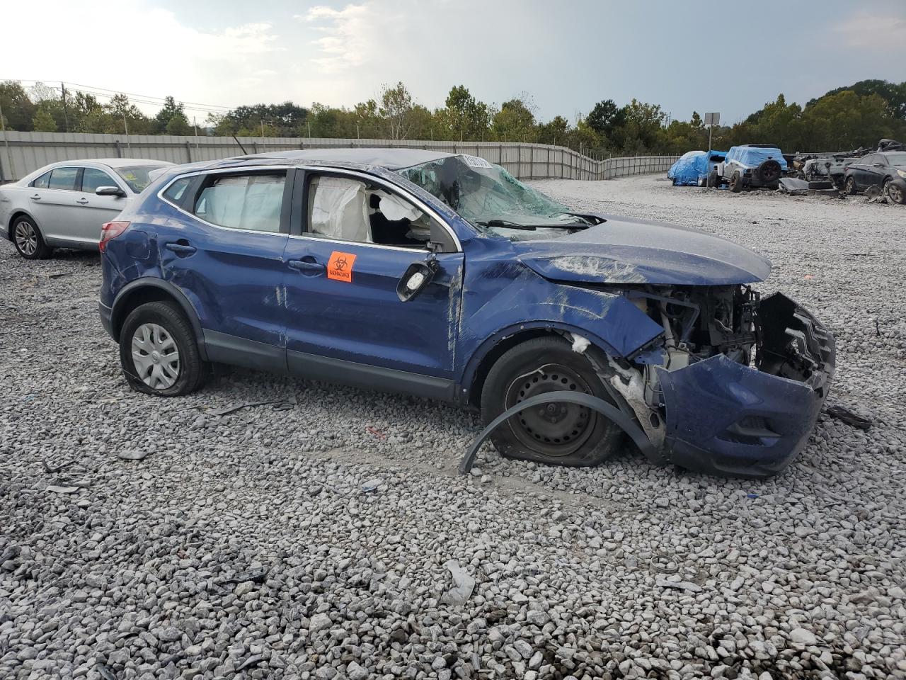 NISSAN ROGUE SPORT S