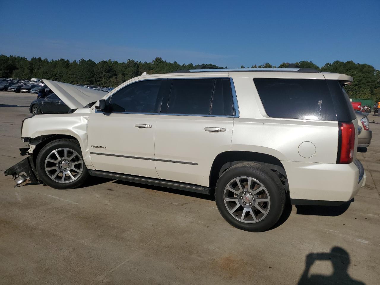 GMC YUKON DENALI