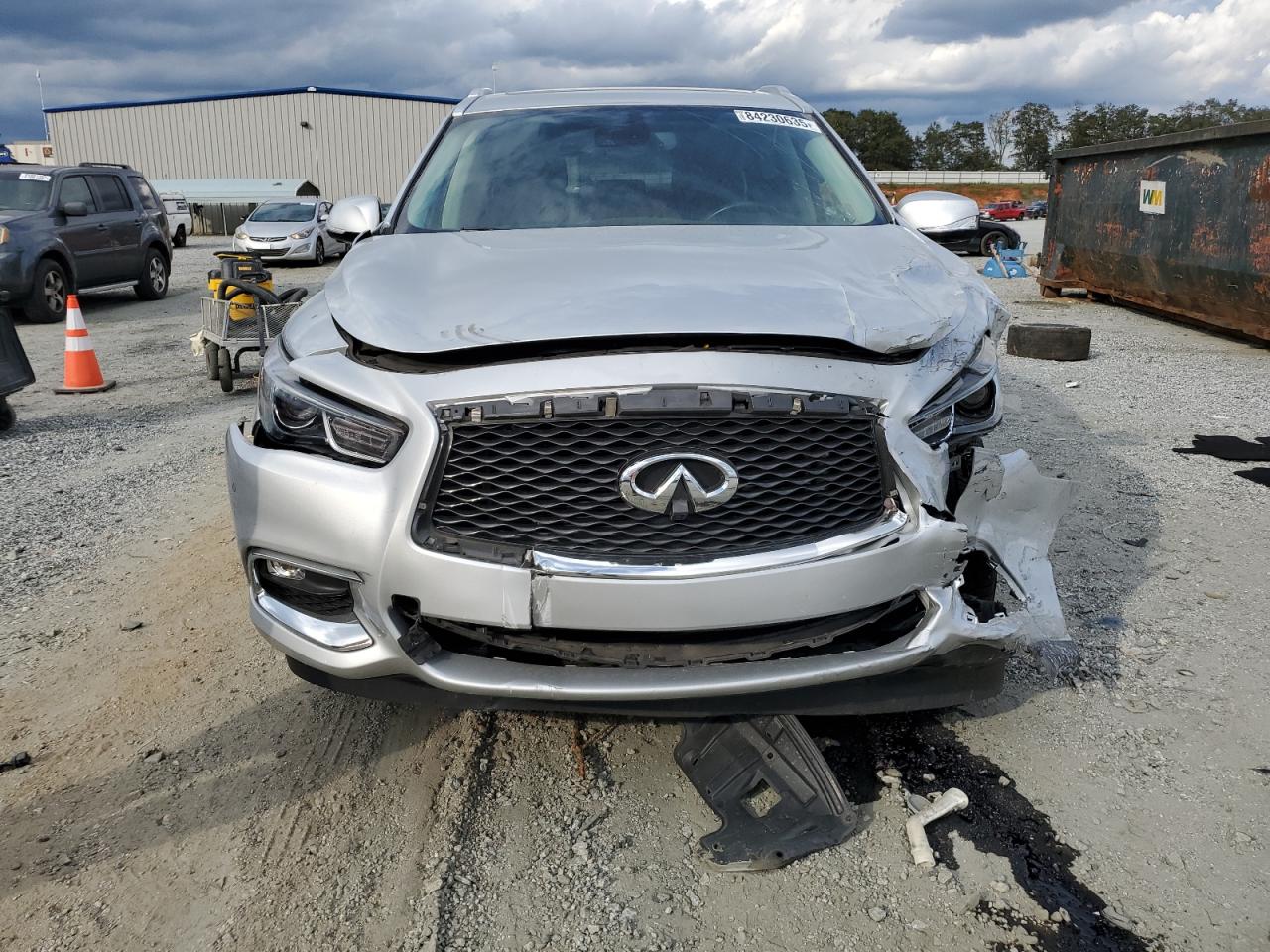 INFINITI QX60 LUXE