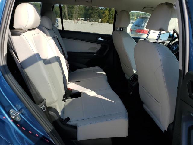 2018 VOLKSWAGEN TIGUAN SE 3VV3B7AXXJM183340
