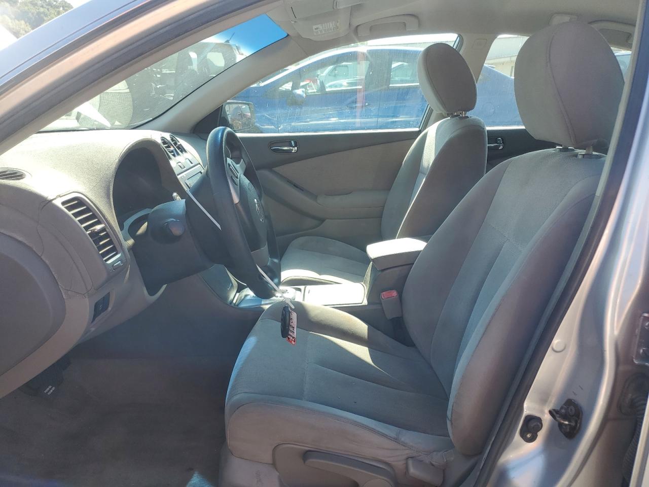 NISSAN ALTIMA BASE