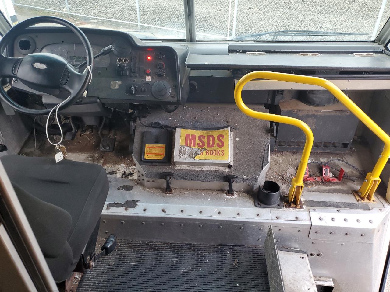 Lot #3246241137 2012 FORD F59