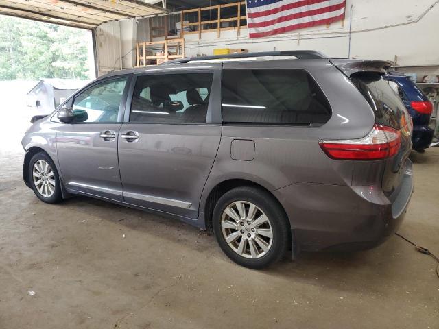 2017 TOYOTA SIENNA XLE #3274695786