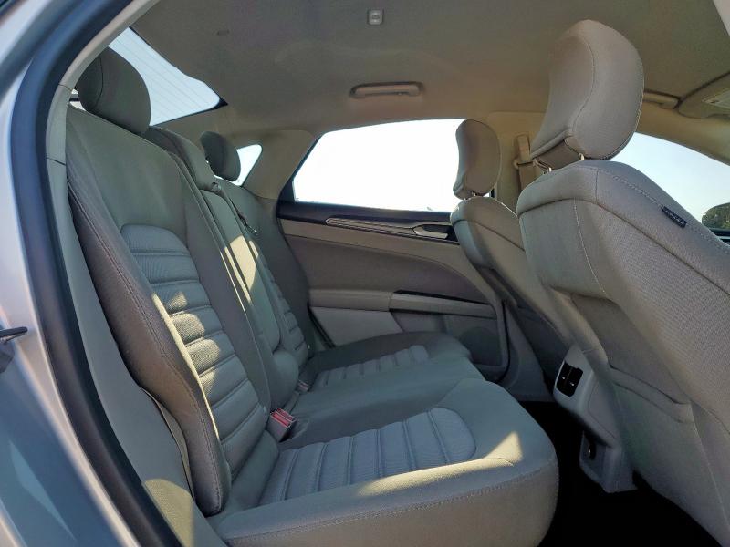 2019 FORD FUSION SE 3FA6P0LU9KR158527