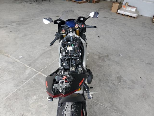 2024 APRILIA RSV4 1100 ZD4KYUA03RS000927