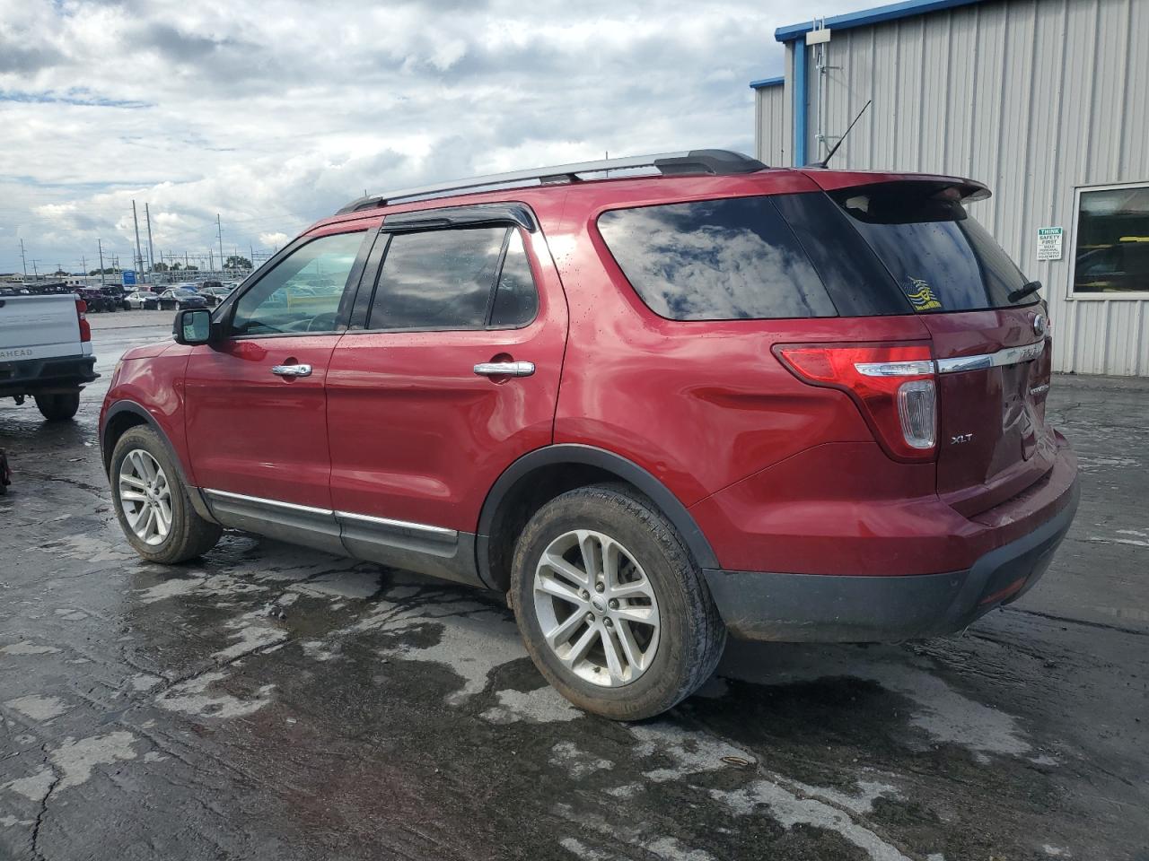 FORD EXPLORER XLT