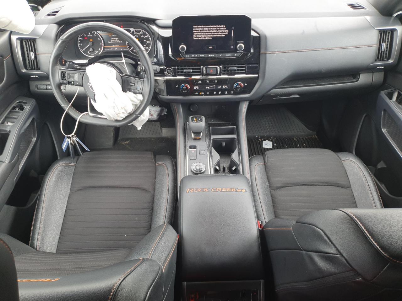 NISSAN PATHFINDER SV