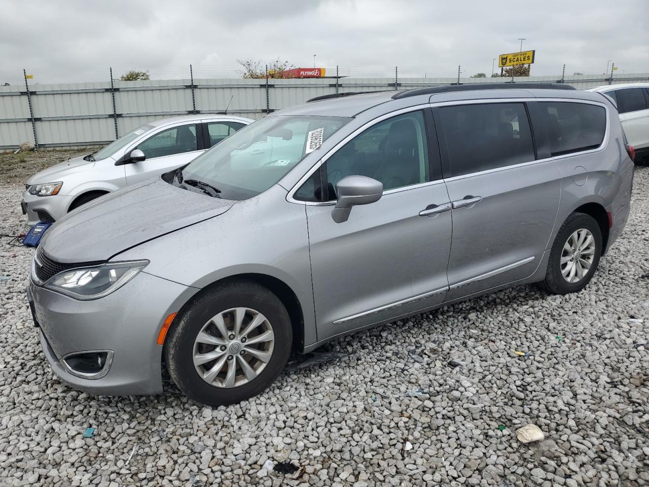 CHRYSLER PACIFICA TOURING L