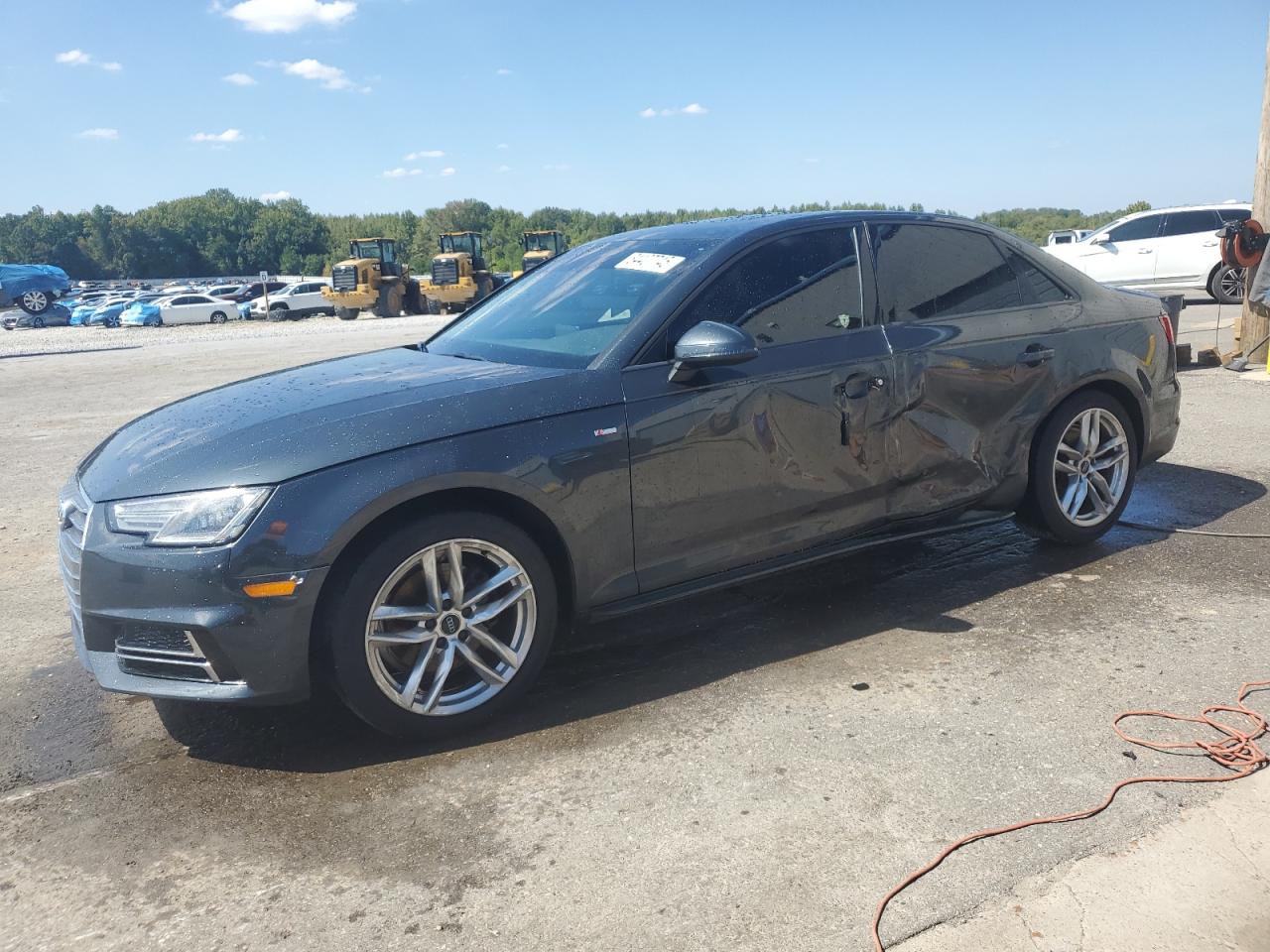 AUDI A4 ULTRA PREMIUM