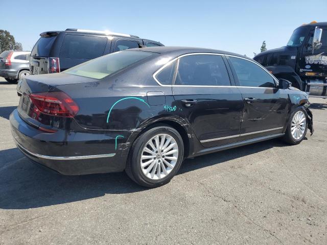 2017 VOLKSWAGEN PASSAT SE 1VWBT7A36HC080087