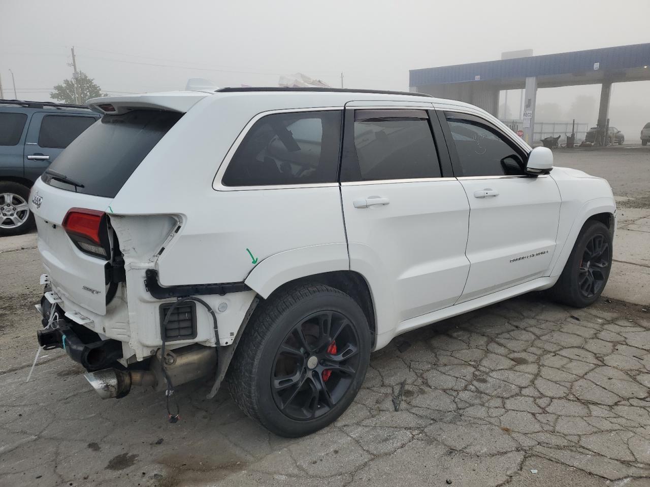 JEEP GRAND CHEROKEE SRT-8