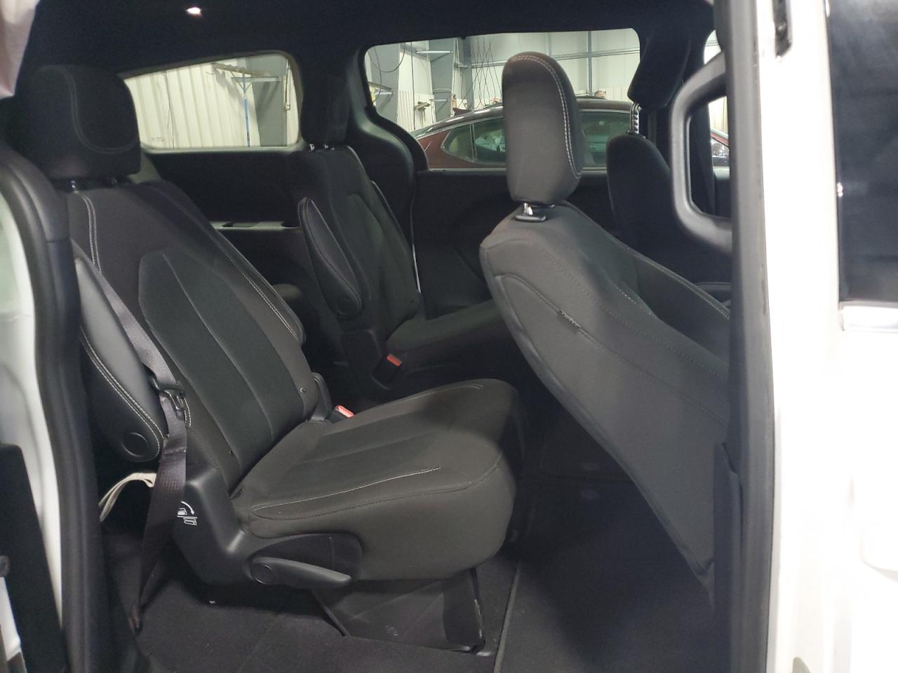 CHRYSLER PACIFICA TOURING