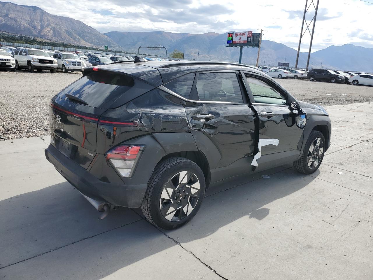 HYUNDAI KONA SEL