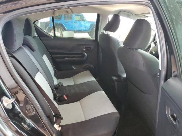 2016 TOYOTA PRIUS C - JTDKDTB32G1121722