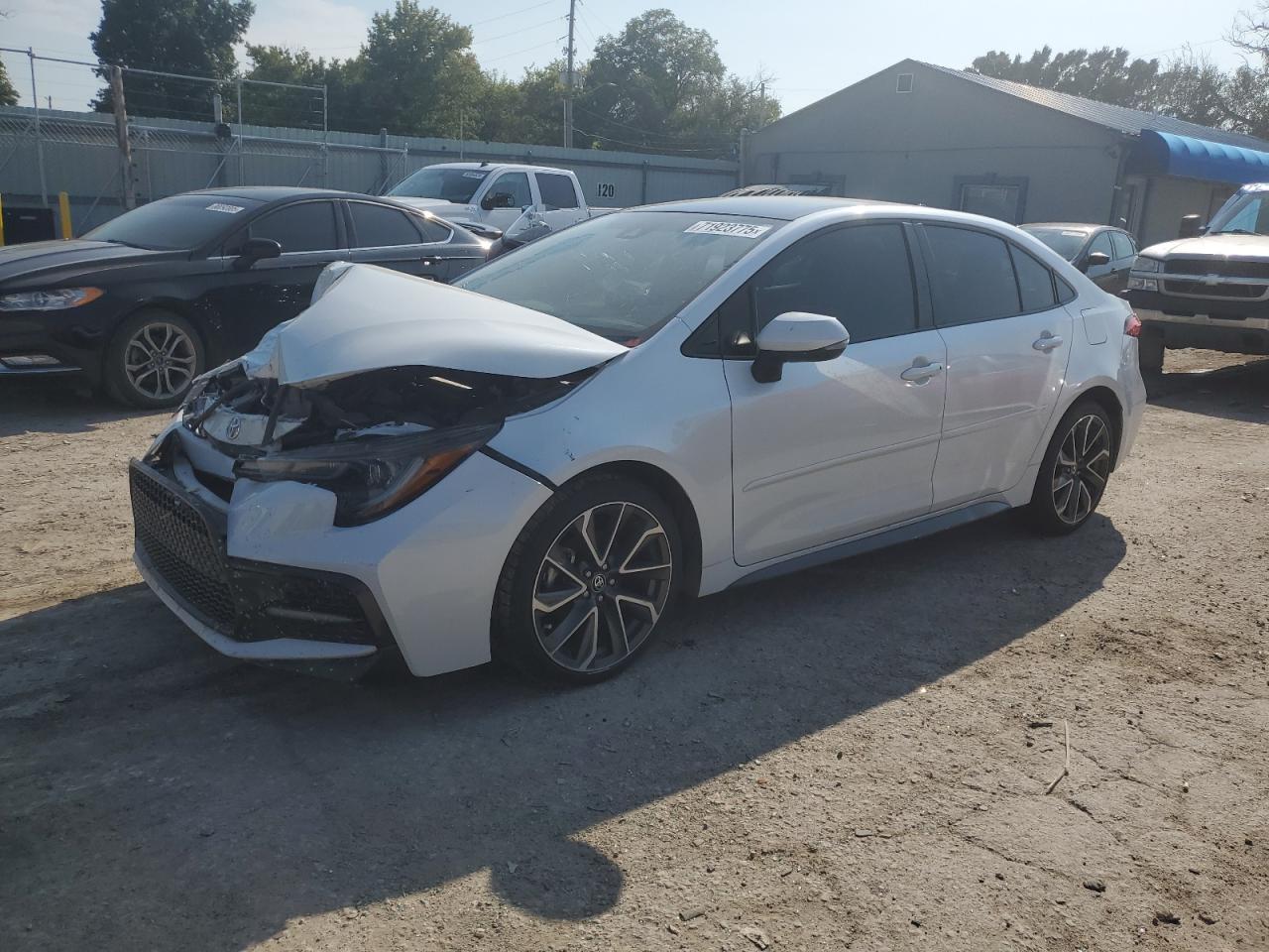 TOYOTA COROLLA SE