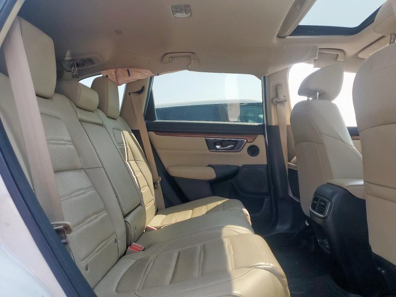 2018 HONDA CR-V TOURI 2HKRW2H96JH665221