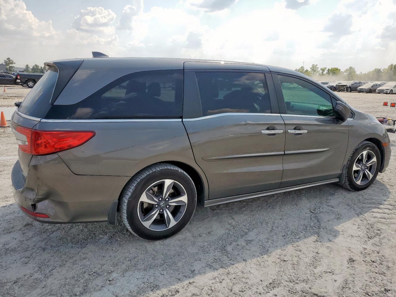 HONDA ODYSSEY TOURING