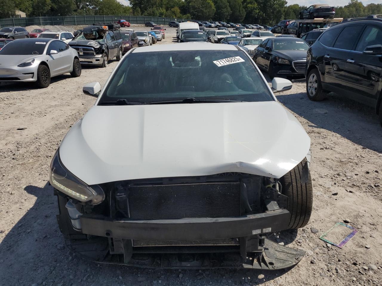 HYUNDAI VELOSTER BASE