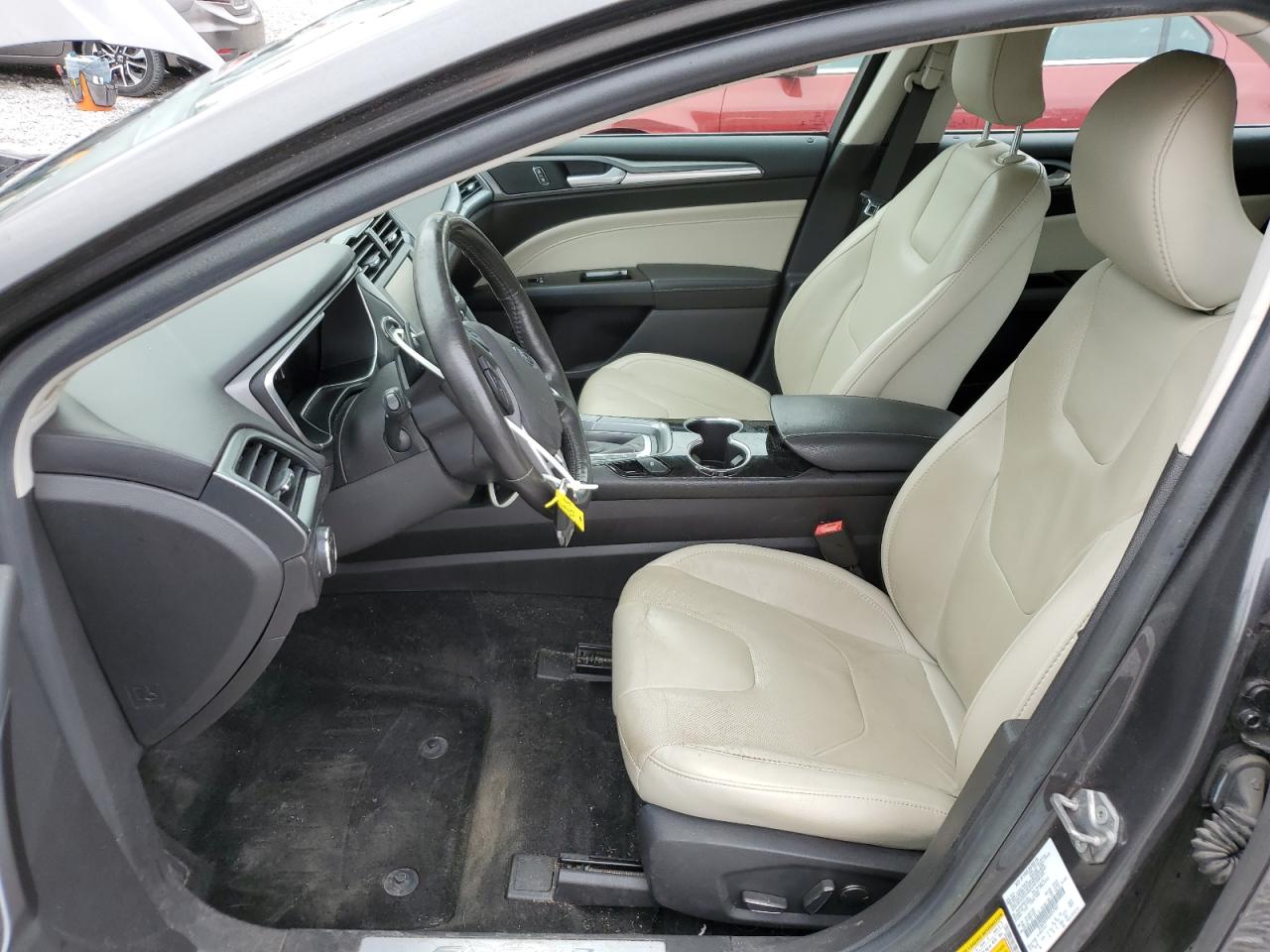 FORD FUSION TITANIUM