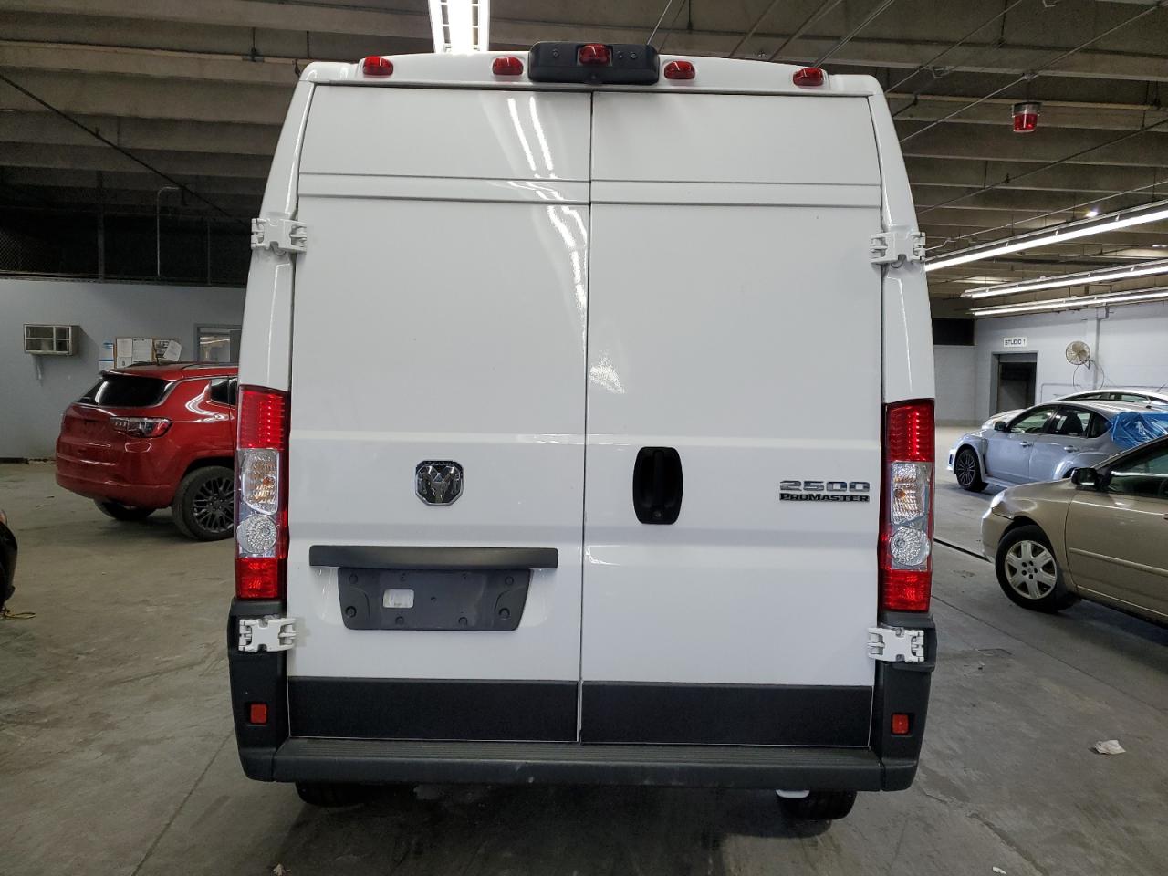 RAM PROMASTER 2500 HIGH