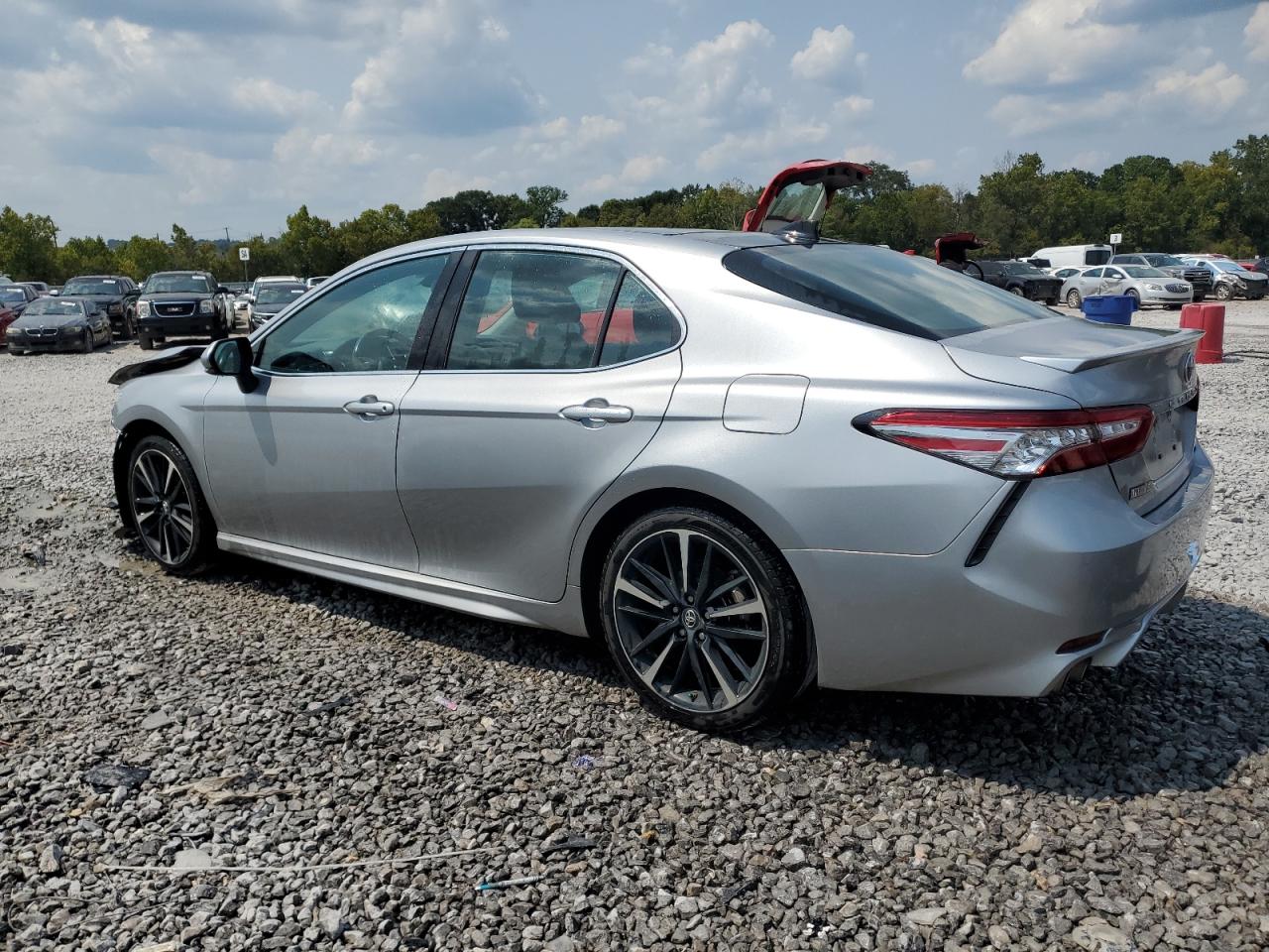 TOYOTA CAMRY XSE