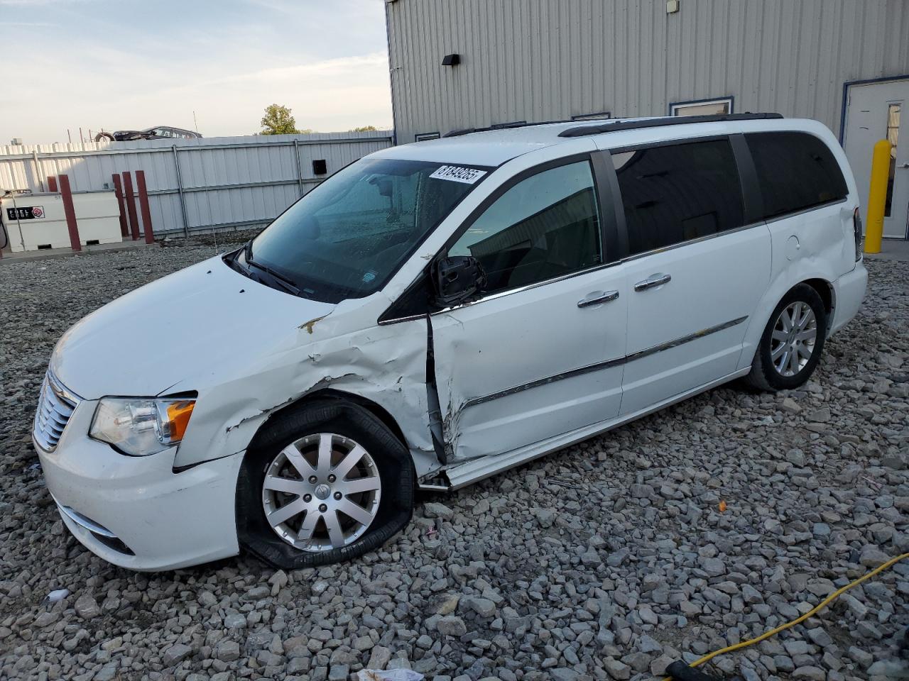 CHRYSLER TOWN & COUNTRY TOURING