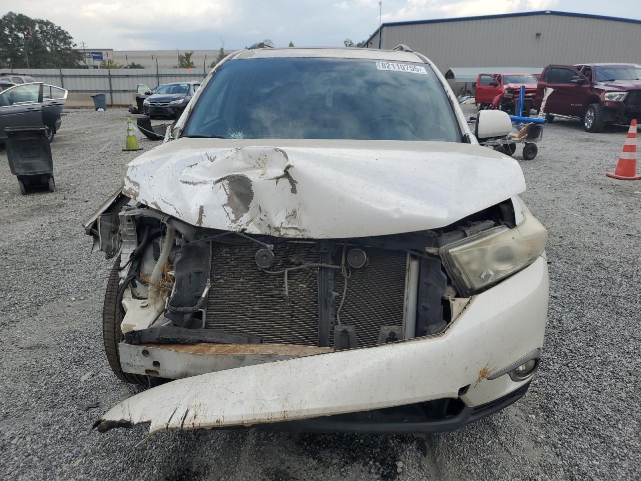 TOYOTA HIGHLANDER LIMITED