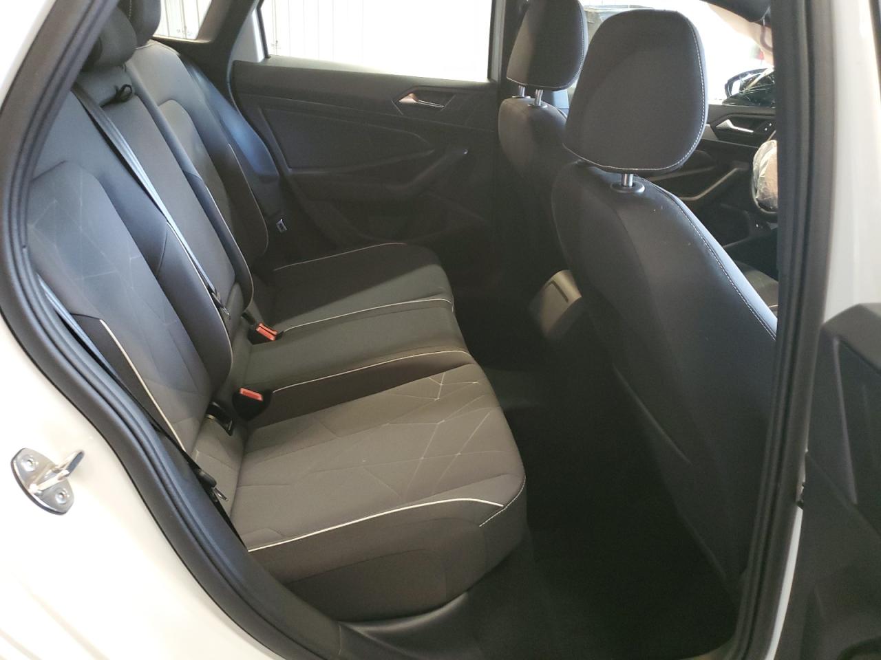 VOLKSWAGEN JETTA SPORT