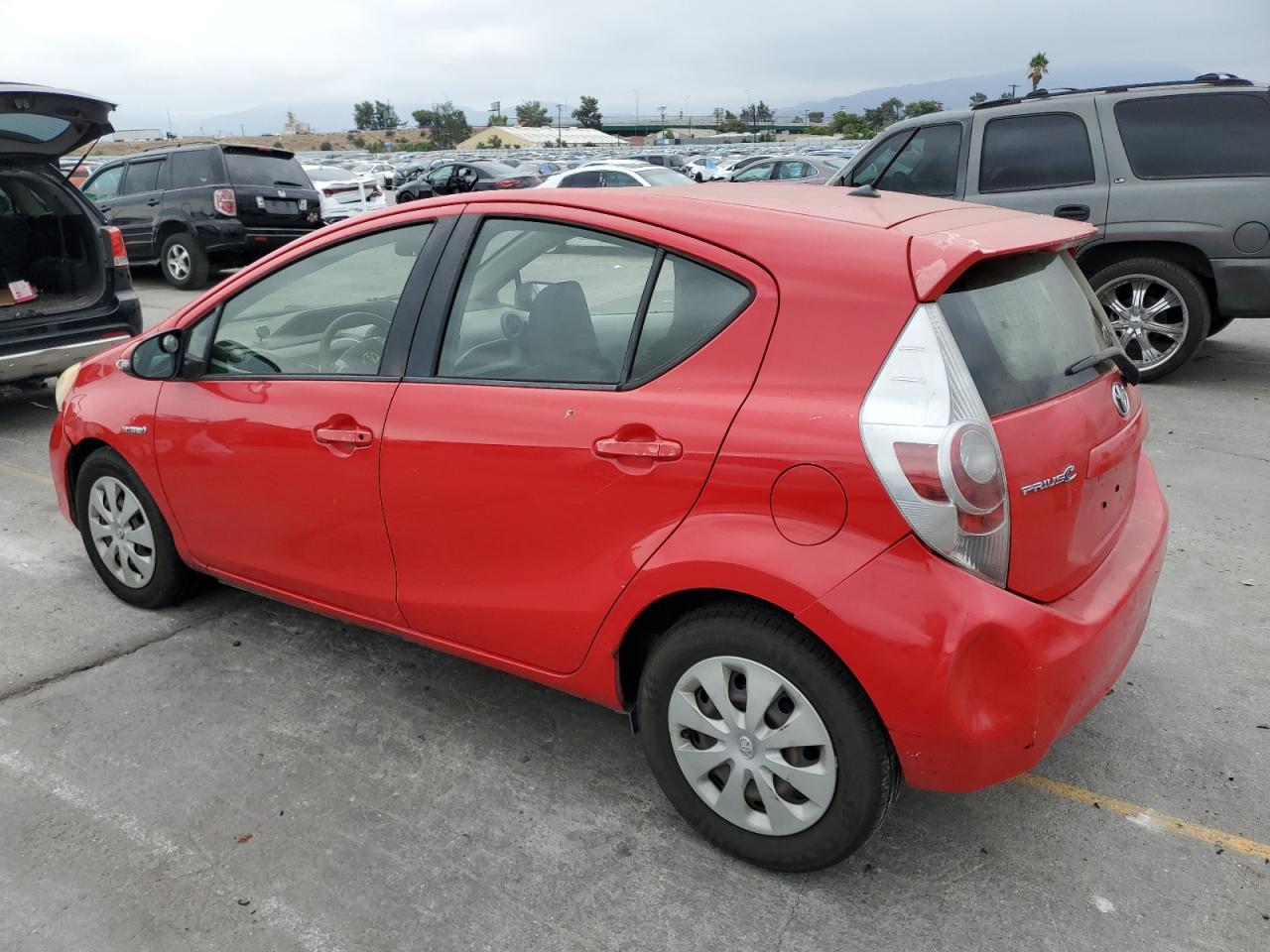 TOYOTA PRIUS C