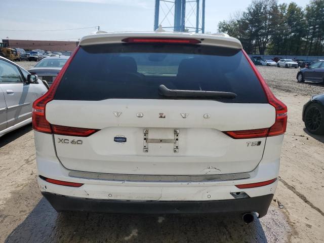 2021 VOLVO XC60 T5 MO YV4102RKXM1868900