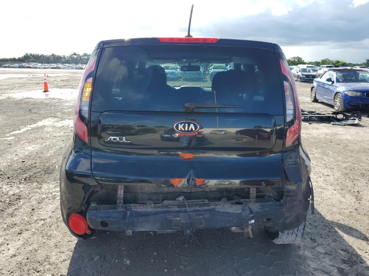 KIA SOUL